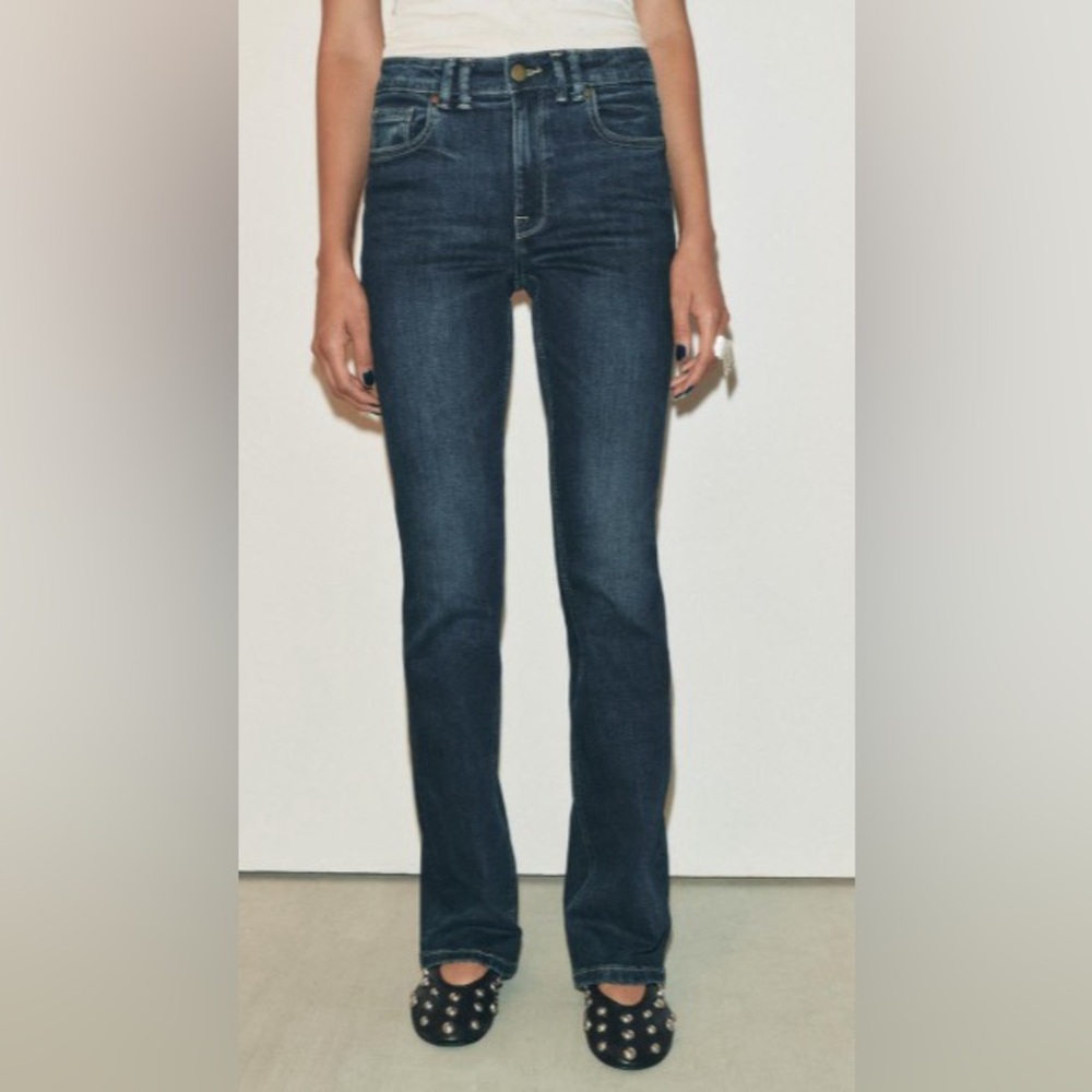 Zara Low Rise Contour Bootcut Jeans - Picture 3 of 4